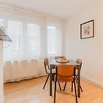 Les Jardins, T3 Avec Parking -2 Voitures, 8min à Pied De La Gare *