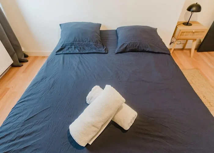 Appartamento Les Jardins, T3 Avec Parking -2 Voitures, 8min à Pied De La Gare