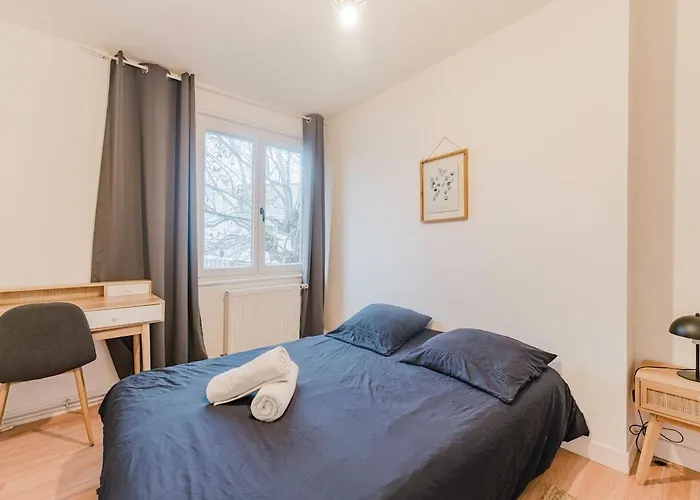 Les Jardins, T3 Avec Parking -2 Voitures, 8min à Pied De La Gare *