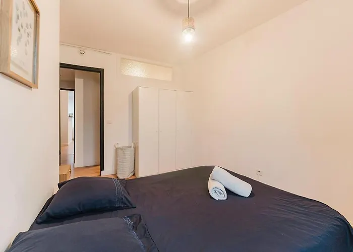 Les Jardins, T3 Avec Parking -2 Voitures, 8min à Pied De La Gare * Lens