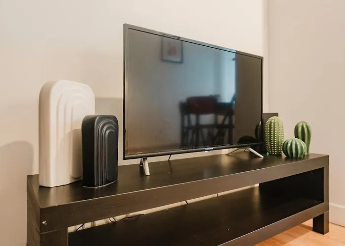 Les Jardins, T3 Avec Parking -2 Voitures, 8min à Pied De La Gare Appartamento