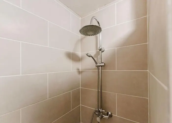 Les Jardins, T3 Avec Parking -2 Voitures, 8min à Pied De La Gare Lens